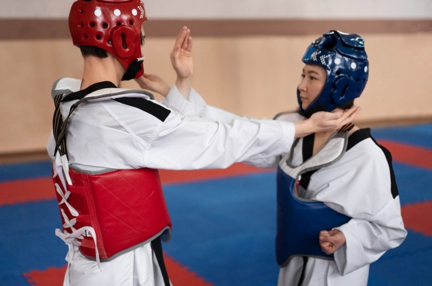How Do I Start Training with Taekwondo Weapons